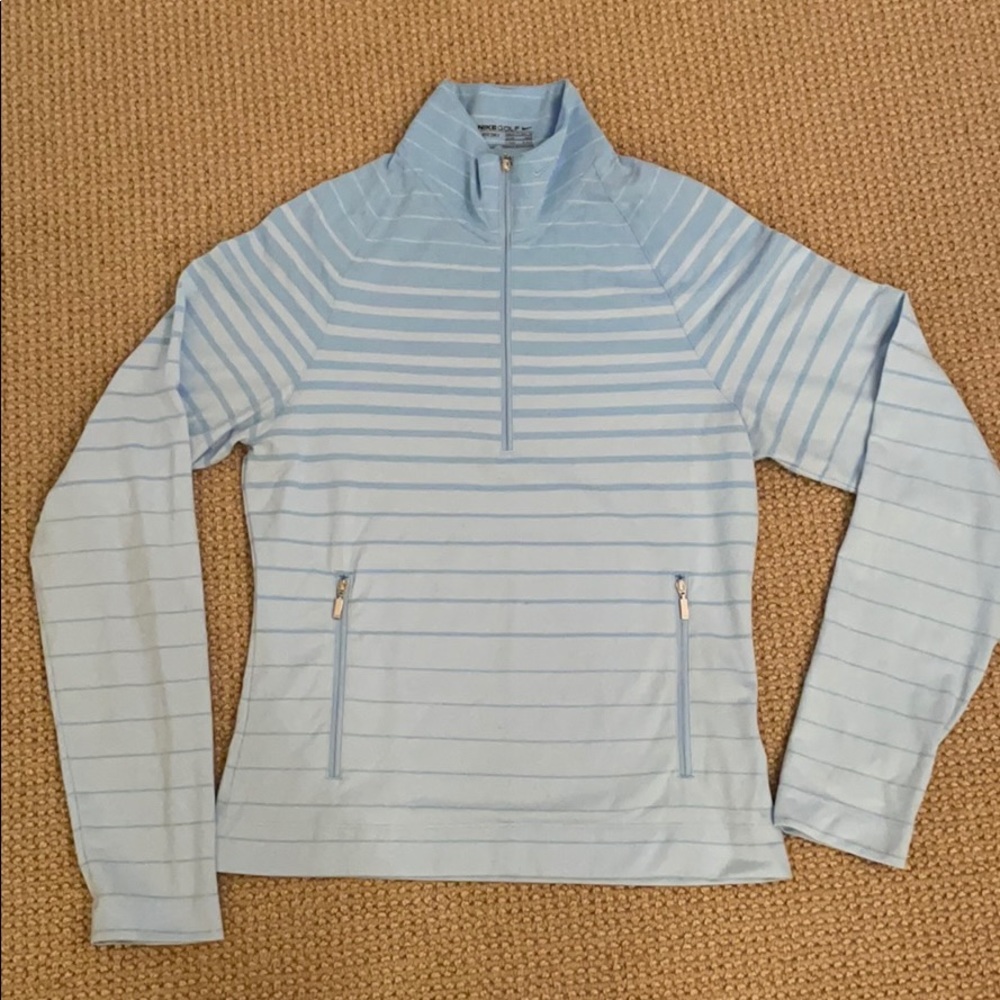 Nike women’s 3/4 zip golf top